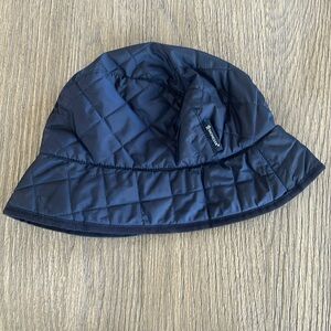 Moncler baby bucket hat